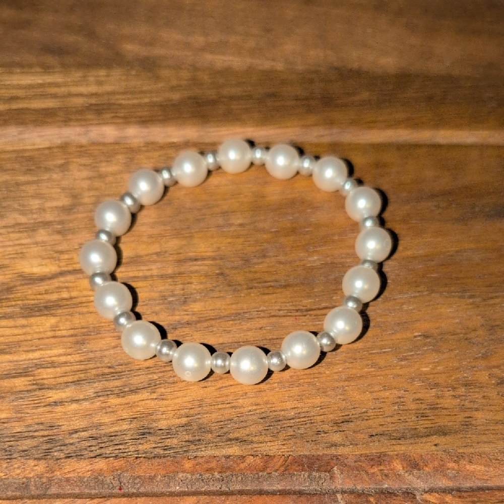 Pearl Bracelet